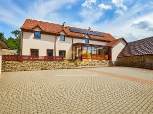 Prodej rodinného domu, Vlachovo Březí, Plánkova, 930 m2
