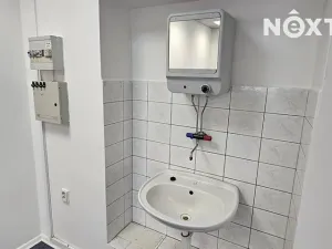 Pronájem obchodního prostoru, Tábor, Herlošova, 75 m2