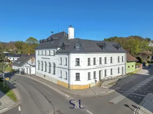 Prodej ubytování, Osečná, Svatovítské náměstí, 1005 m2