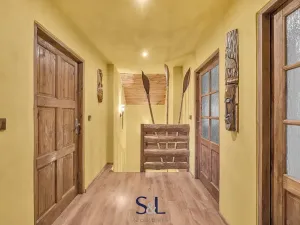 Prodej vícegeneračního domu, Heřmanice, 470 m2