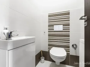 Prodej bytu 6+kk a větší, Praha - Modřany, Kolářova, 129 m2