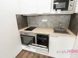 Pronájem bytu 2+kk, Praha - Vysočany, Pod Harfou, 40 m2