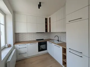 Pronájem bytu 2+kk, Praha - Košíře, Musílkova, 47 m2