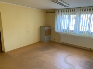 Pronájem skladu, Ústí nad Labem, U Tonasa, 1834 m2