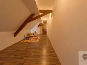 Prodej výrobních prostor, Letonice, 11579 m2