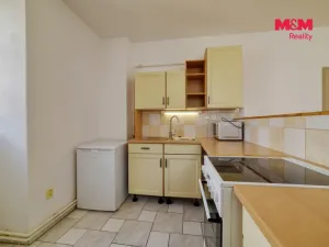 Pronájem bytu 1+kk, Cheb, Růžová, 27 m2
