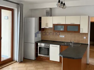 Pronájem bytu 3+kk, Praha, Prorektorská, 69 m2