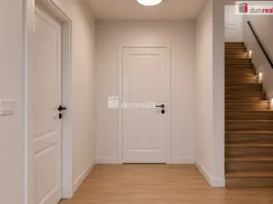 Prodej bytu 3+kk, Ostrov - Květnová, 79 m2