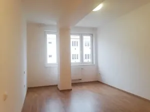 Pronájem bytu 2+kk, Praha - Vršovice, Karpatská, 49 m2