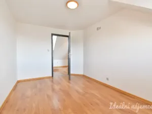Pronájem rodinného domu, Ořechov, Polní, 150 m2