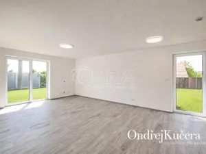 Pronájem rodinného domu, Statenice, Račanská, 130 m2