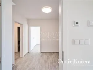 Pronájem rodinného domu, Statenice, Račanská, 130 m2