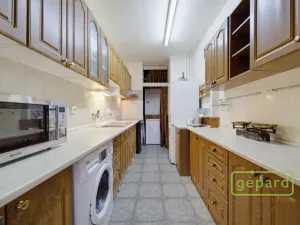 Prodej bytu 3+1, Praha, Moskevská, 67 m2