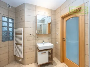 Pronájem bytu 2+kk, Praha, Za poštou, 75 m2