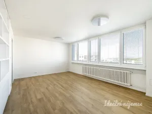 Pronájem bytu 3+1, Praha - Michle, V zápolí, 68 m2