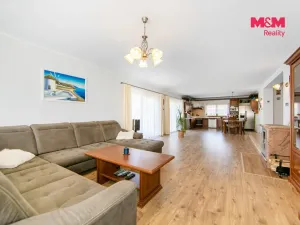 Prodej rodinného domu, Praha - Újezd nad Lesy, Svojšická, 230 m2
