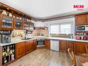 Prodej rodinného domu, Praha - Újezd nad Lesy, Svojšická, 230 m2