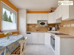 Prodej bytu 3+1, Česká Ves, Haškova, 64 m2