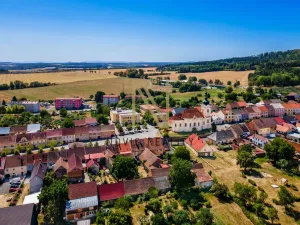 Prodej rodinného domu, Černošín, nám. 1. máje, 144 m2