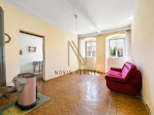 Prodej rodinného domu, Černošín, nám. 1. máje, 144 m2