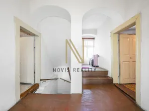 Prodej rodinného domu, Černošín, nám. 1. máje, 144 m2
