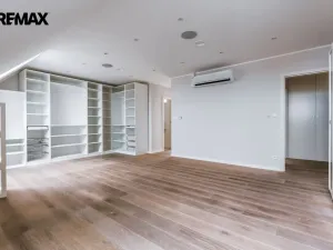 Prodej bytu 3+kk, Praha - Žižkov, Křišťanova, 144 m2