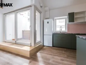 Prodej bytu 3+kk, Praha - Žižkov, Křišťanova, 144 m2