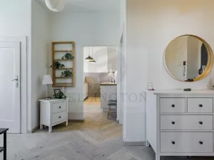 Prodej bytu 3+1, Praha - Hradčany, Tychonova, 99 m2