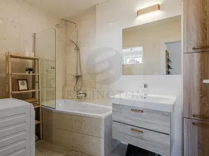 Prodej bytu 3+1, Praha - Hradčany, Tychonova, 99 m2