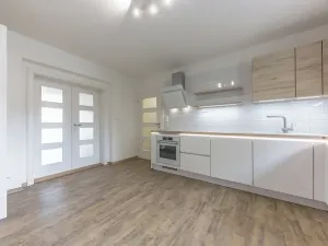 Pronájem bytu 2+1, Mníšek pod Brdy, Lhotecká, 48 m2