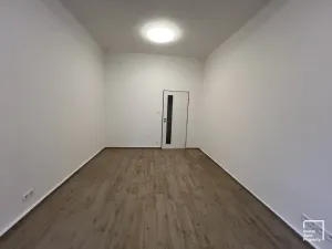 Pronájem bytu 1+1, České Budějovice - České Budějovice 3, Kostelní, 43 m2