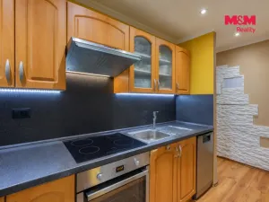 Prodej bytu 2+1, Ostrov, Jáchymovská, 56 m2