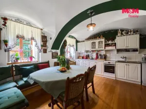 Prodej rodinného domu, Božanov, 263 m2