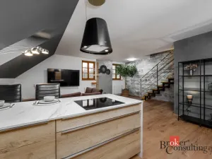 Prodej bytu 4+kk, Plzeň - Lobzy, Lobezská, 120 m2