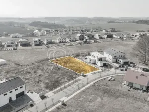 Prodej pozemku pro bydlení, Vysoký Újezd, U Remízku, 918 m2