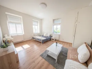 Prodej bytu 2+1, Liberec - Liberec XXX-Vratislavice nad Nisou, Tanvaldská, 59 m2