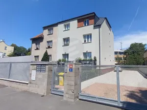 Prodej komerční nemovitosti, Praha - Kobylisy, Javorová, 49 m2