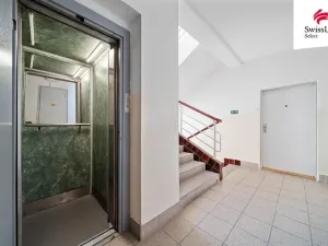 Pronájem bytu 2+kk, Praha - Karlín, Křižíkova, 55 m2