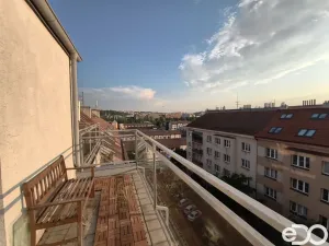 Pronájem bytu 1+kk, Praha - Holešovice, Osadní, 33 m2