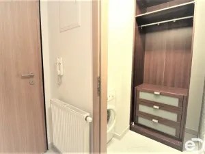 Pronájem bytu 1+kk, Praha - Holešovice, Osadní, 33 m2