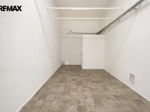 Pronájem obchodního prostoru, Čáslav - Čáslav-Staré Město, nám. Jana Žižky z Trocnova, 170 m2
