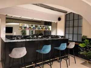 Pronájem obchodního prostoru, Praha - Vinohrady, Korunní, 256 m2