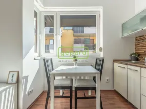 Pronájem bytu 1+kk, Říčany, Na Výsluní, 31 m2