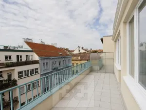 Pronájem bytu 1+kk, Praha - Holešovice, Vinařská, 34 m2