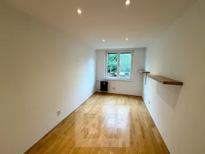 Prodej bytu 3+1, Praha - Modřany, Levského, 78 m2