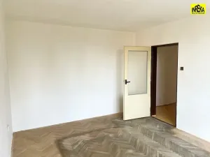 Prodej bytu 1+1, Tábor, 30 m2