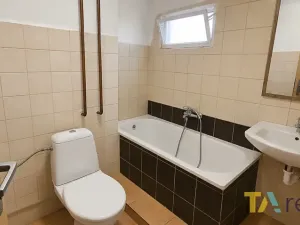 Prodej vícegeneračního domu, Zahořany, 200 m2