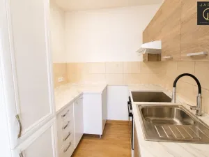 Pronájem bytu 2+kk, Kladno, Americká, 40 m2