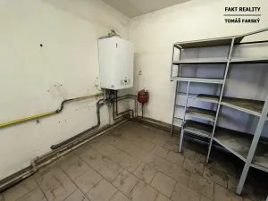 Pronájem skladu, Ústí nad Labem, U Skladiště, 1250 m2