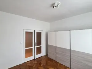 Pronájem bytu 2+1, Pardubice - Zelené Předměstí, Palackého třída, 56 m2